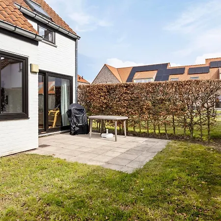 Condor 10 P Holiday home *